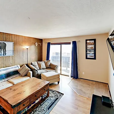 Mountian View Condo Unit S303